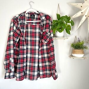 🩷SHOUTHOUSE RED BLACK FLANNEL TRENDING LONG SLEEVE BUTTON DOWN SIZE LARGE